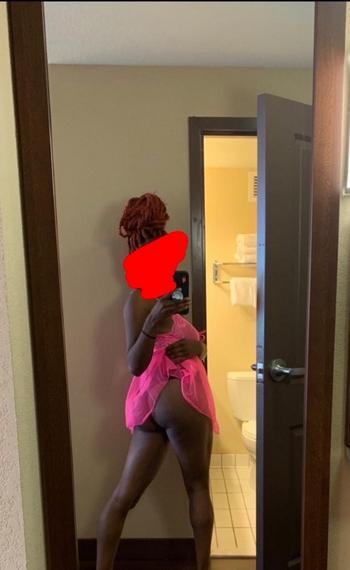 Kapri, 25  female escort, Albany
