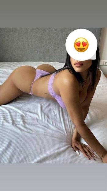 518-972-4530, 27  female escort, Albany